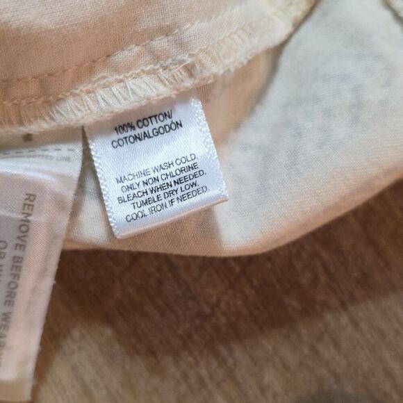 LOFT - Patterned Shorts. Size 8 - Picture 5 of 6